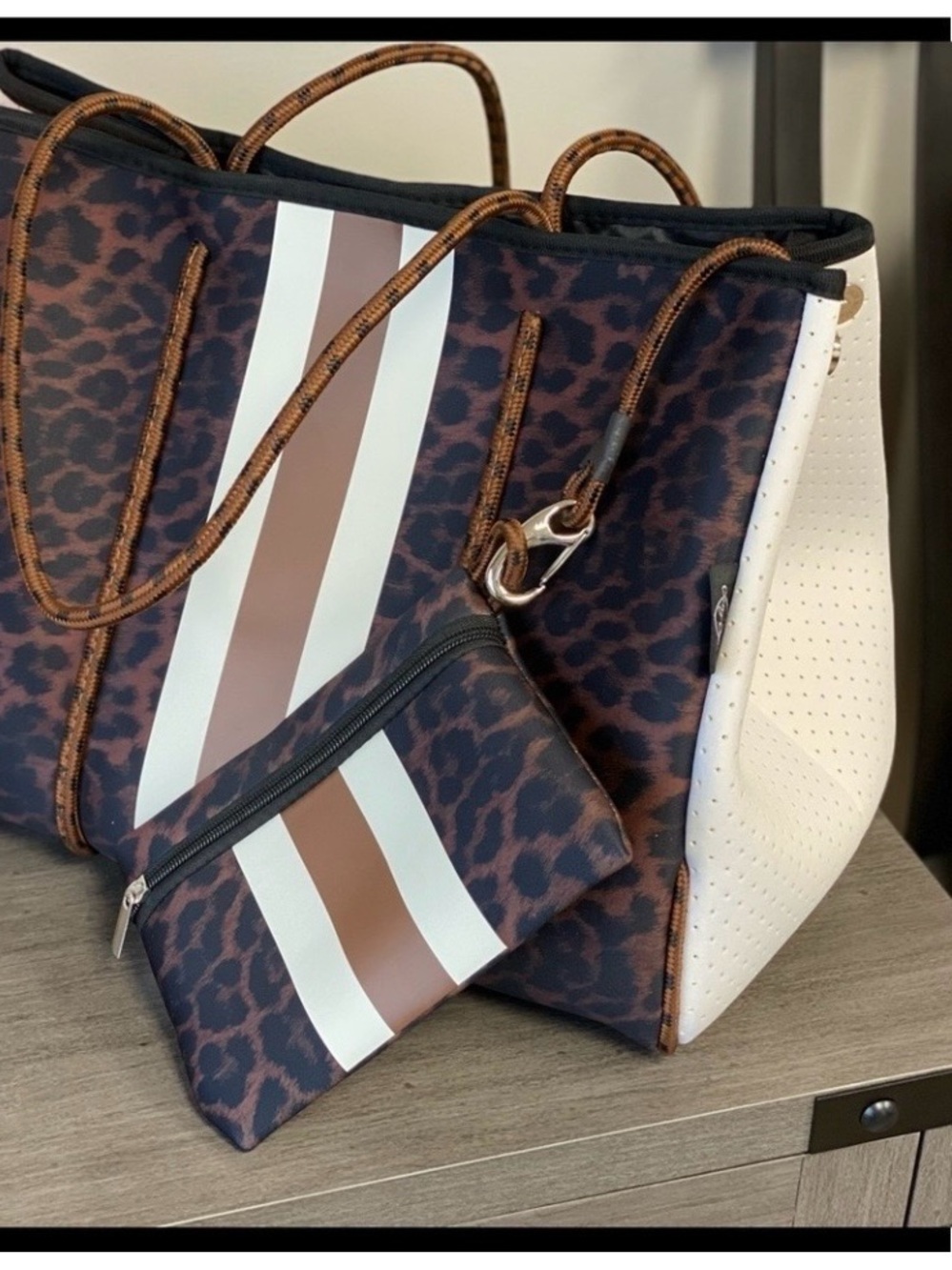 Brand NEW Georgia Neoprene Tote Bag & Clutch~ Brown & Cream Leopard 🧡